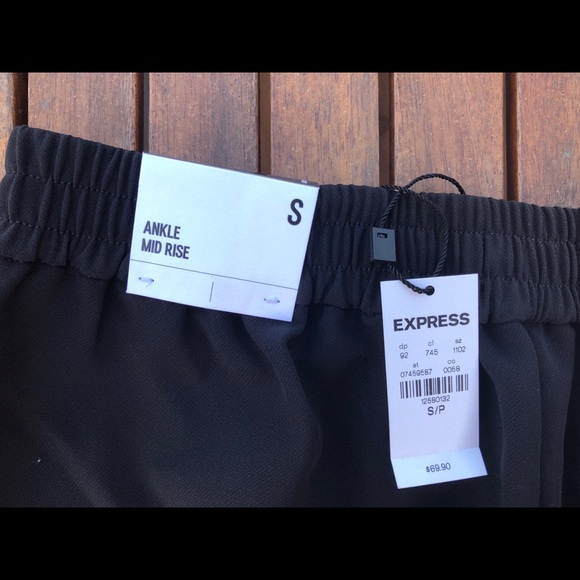 NWT-Express sequin stripe jogger/size small&medium - Picture 5 of 5